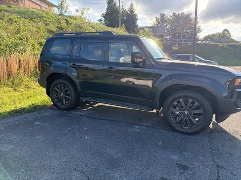Used 2024 Toyota Land Cruiser w/ Premium Package AWD/4WD image 15