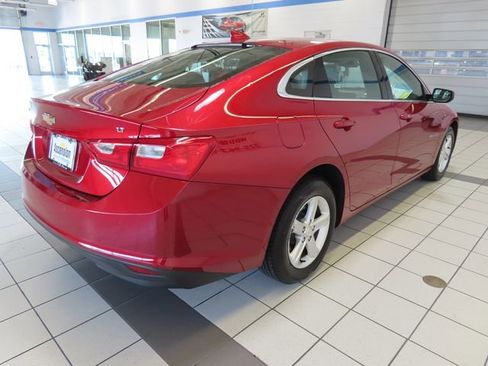 Used 2024 Chevrolet Malibu LT FWD image 12