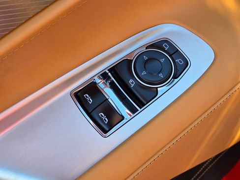 Used 2021 Chevrolet Corvette Stingray Premium Cpe w/ Z51 Performance Package RWD image 24