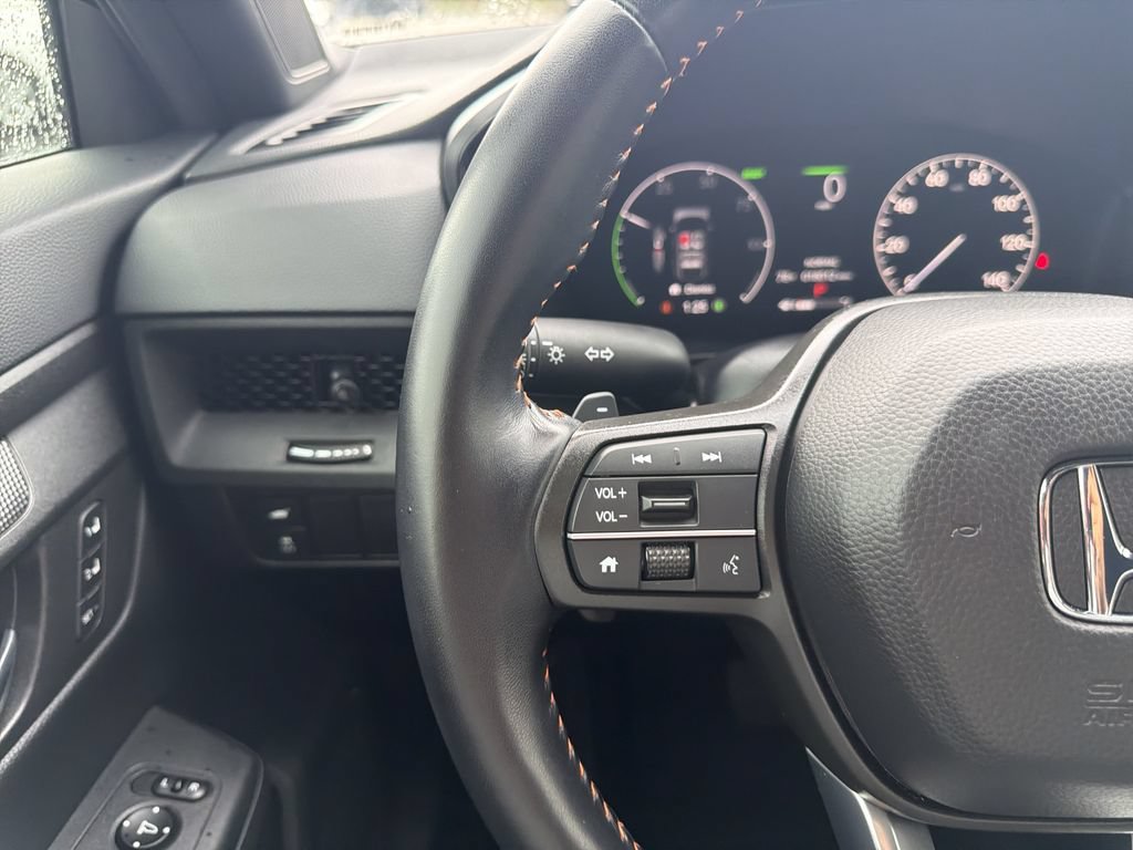 Used 2025 Honda CR-V Sport-L image 30