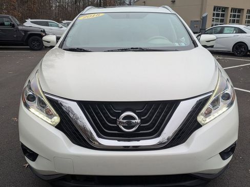 Used 2018 Nissan Murano Platinum image 2