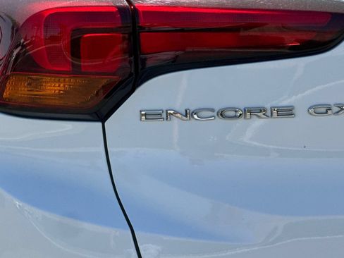 Used 2023 Buick Encore GX Preferred FWD image 30