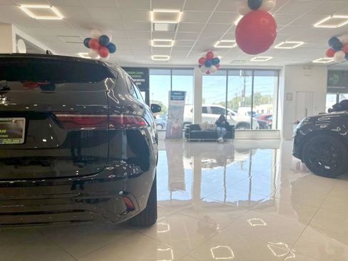 Used 2022 Jaguar F-PACE S image 14