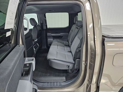 Used 2022 Ford F150 Lariat w/ Equipment Group 502A High image 3