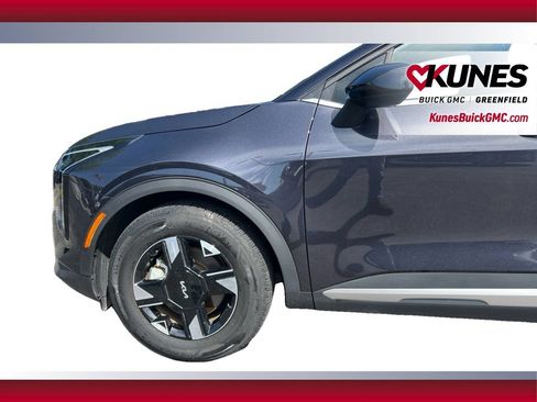 Used 2026 Kia Sportage LX FWD image 13