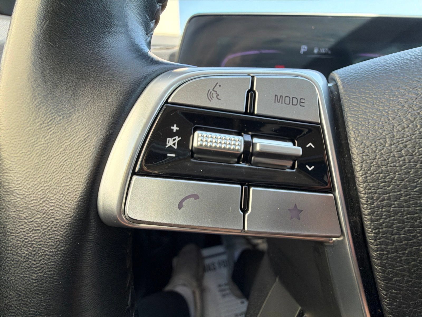 Used 2025 Kia Telluride S AWD/4WD image 20