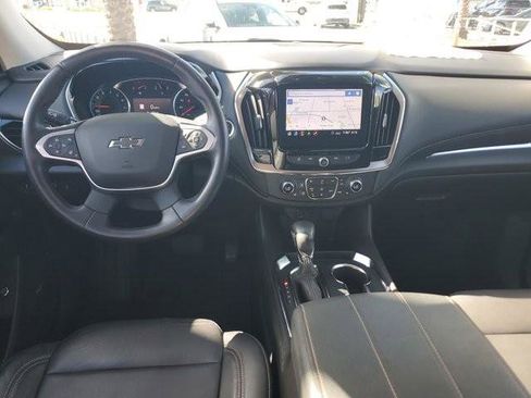 Used 2021 Chevrolet Traverse RS image 20