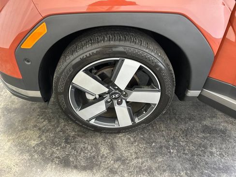 Used 2024 Hyundai Santa Fe Limited FWD image 34
