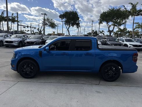 Used 2025 Ford Maverick Lobo image 12