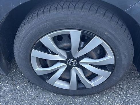 Used 2023 Honda Civic LX image 10