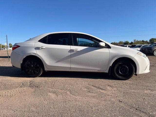 Used 2014 Toyota Corolla LE FWD image 6