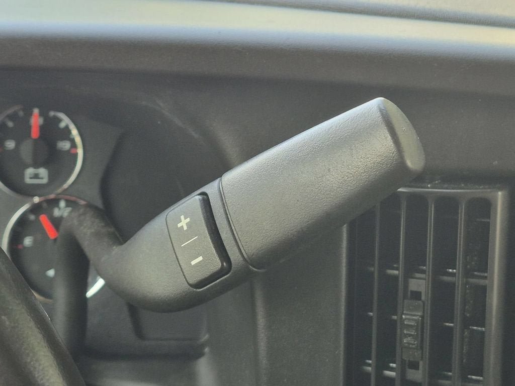 Used 2023 GMC Savana 2500 w/ Driver Convenience Package RWD image 18