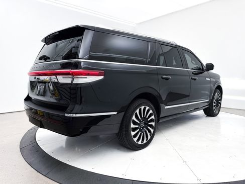 Used 2022 Lincoln Navigator L Black Label image 22