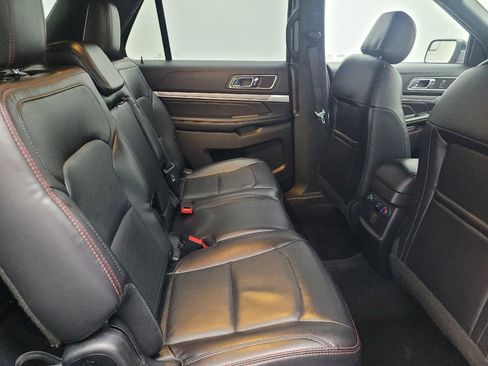 Used 2017 Ford Explorer Sport image 19