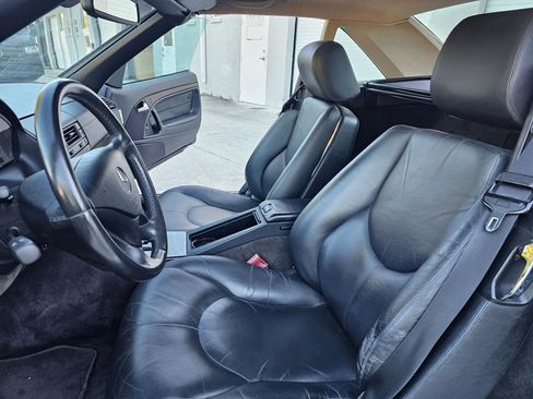Used 2001 Mercedes-Benz SL 500 image 24