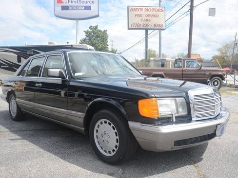 Used 1991 Mercedes-Benz 560 SEL image 7