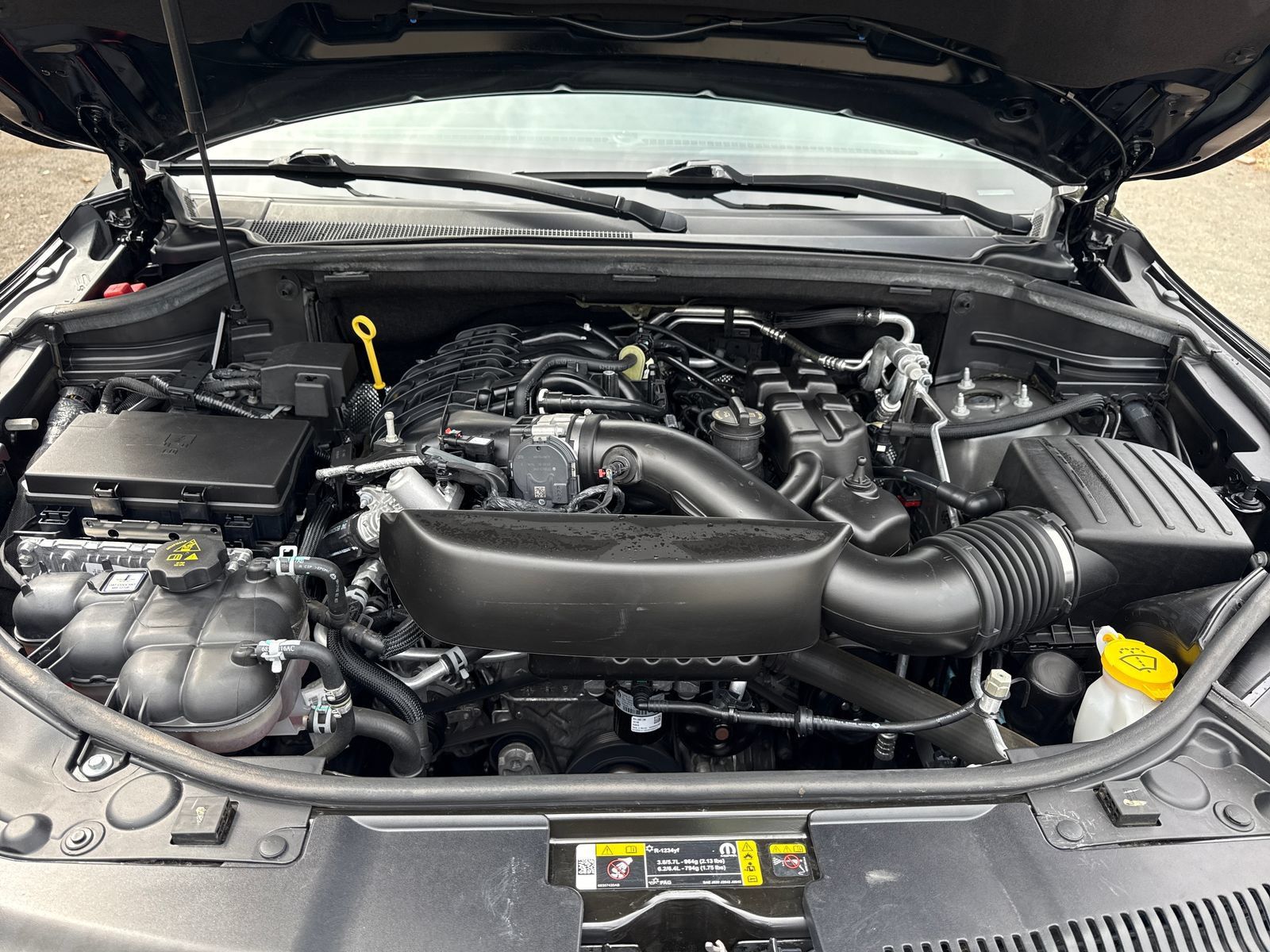 Used 2023 Dodge Durango SXT AWD/4WD image 22