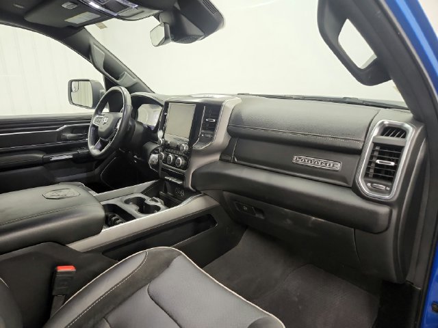 Used 2024 RAM 1500 Laramie AWD/4WD image 22