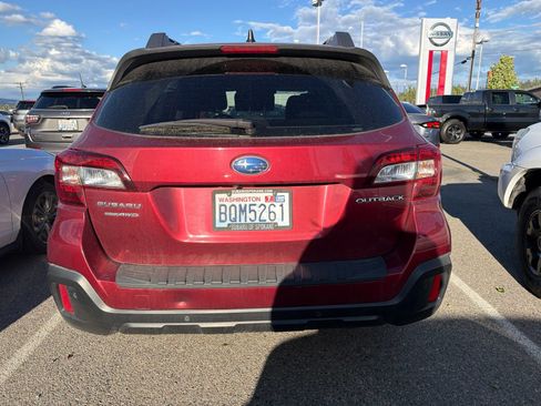 Used 2019 Subaru Outback 2.5i Limited w/ Popular Package #2 AWD/4WD image 9