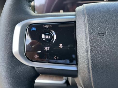 New 2026 Nissan Armada SL w/ Captain's Chari Seat Package image 15