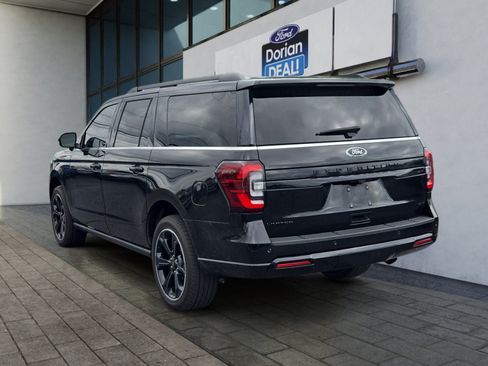Used 2023 Ford Expedition Max Limited AWD/4WD image 2
