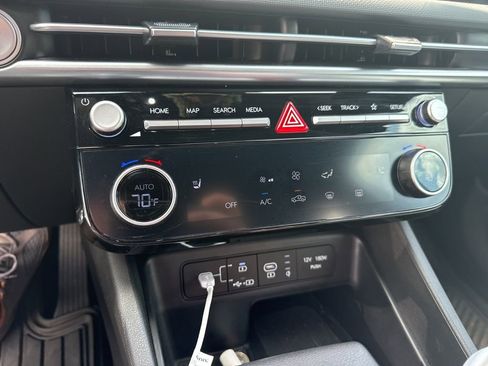 Used 2025 Hyundai Santa Cruz SEL image 5