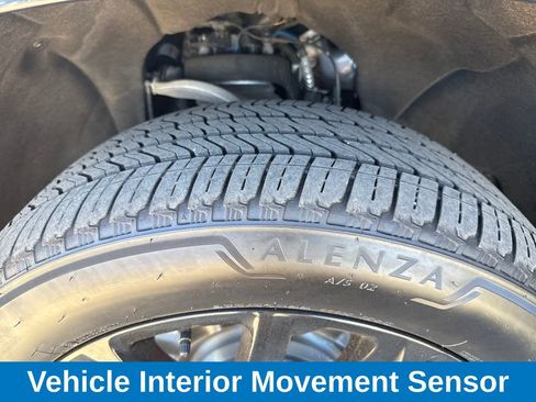 Used 2024 Cadillac Escalade Sport Platinum w/ LPO, ONYX Package image 29