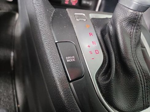 Certified 2021 Kia Forte LXS FWD image 23