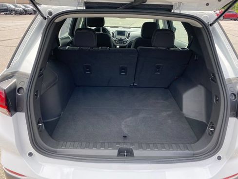 Certified 2022 Chevrolet Equinox LS w/ Driver Confidence II Package AWD/4WD image 20