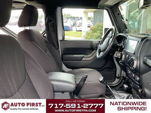 Used 2013 Jeep Wrangler Sport AWD/4WD image 11