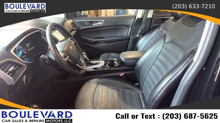 Used 2018 Ford Edge SEL w/ Equipment Group 201A AWD/4WD image 31