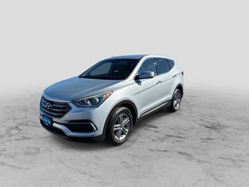 Used 2017 Hyundai Santa Fe Sport image 4