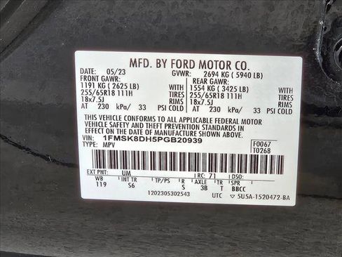 Used 2023 Ford Explorer XLT w/ Equipment Group 202A AWD/4WD image 20