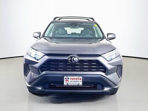 Used 2025 Toyota RAV4 XLE AWD/4WD image 11