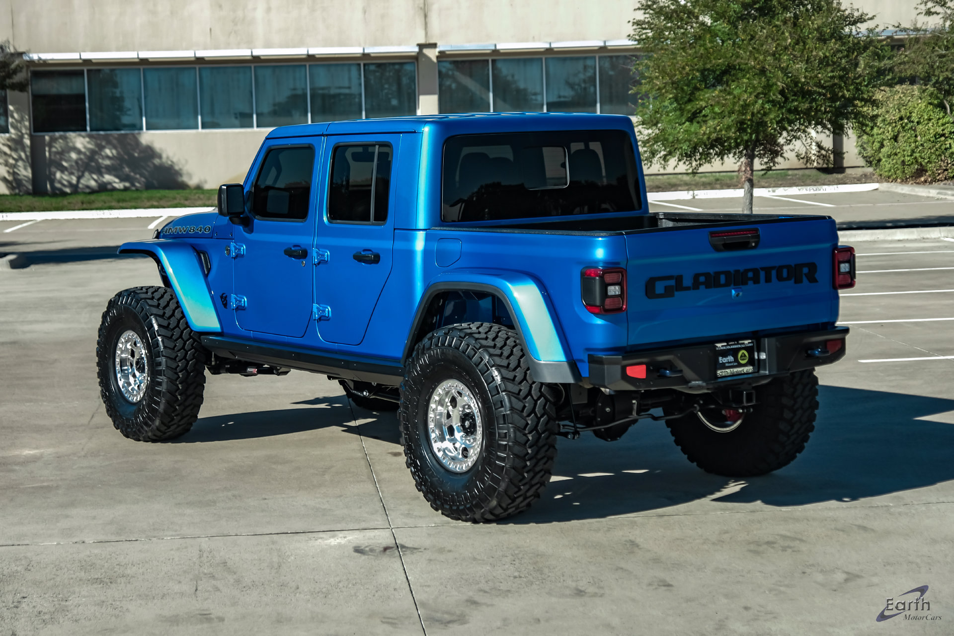 Used 2023 Jeep Gladiator Rubicon w/ LED Lighting Group AWD/4WD image 14