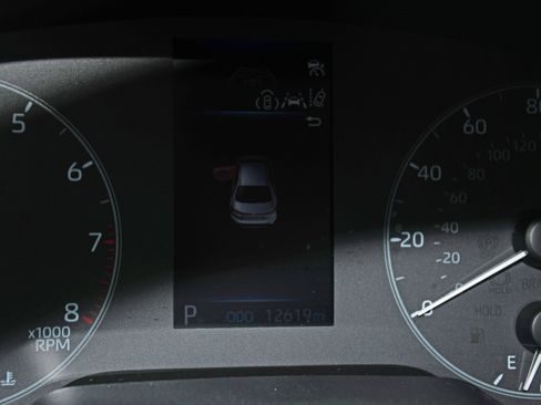 Used 2024 Toyota Corolla LE image 13