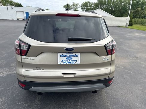 Used 2018 Ford Escape SE AWD/4WD image 6