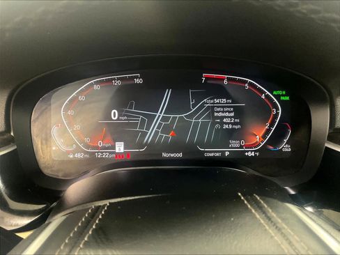 Used 2022 BMW 530i xDrive w/ Premium Package image 24