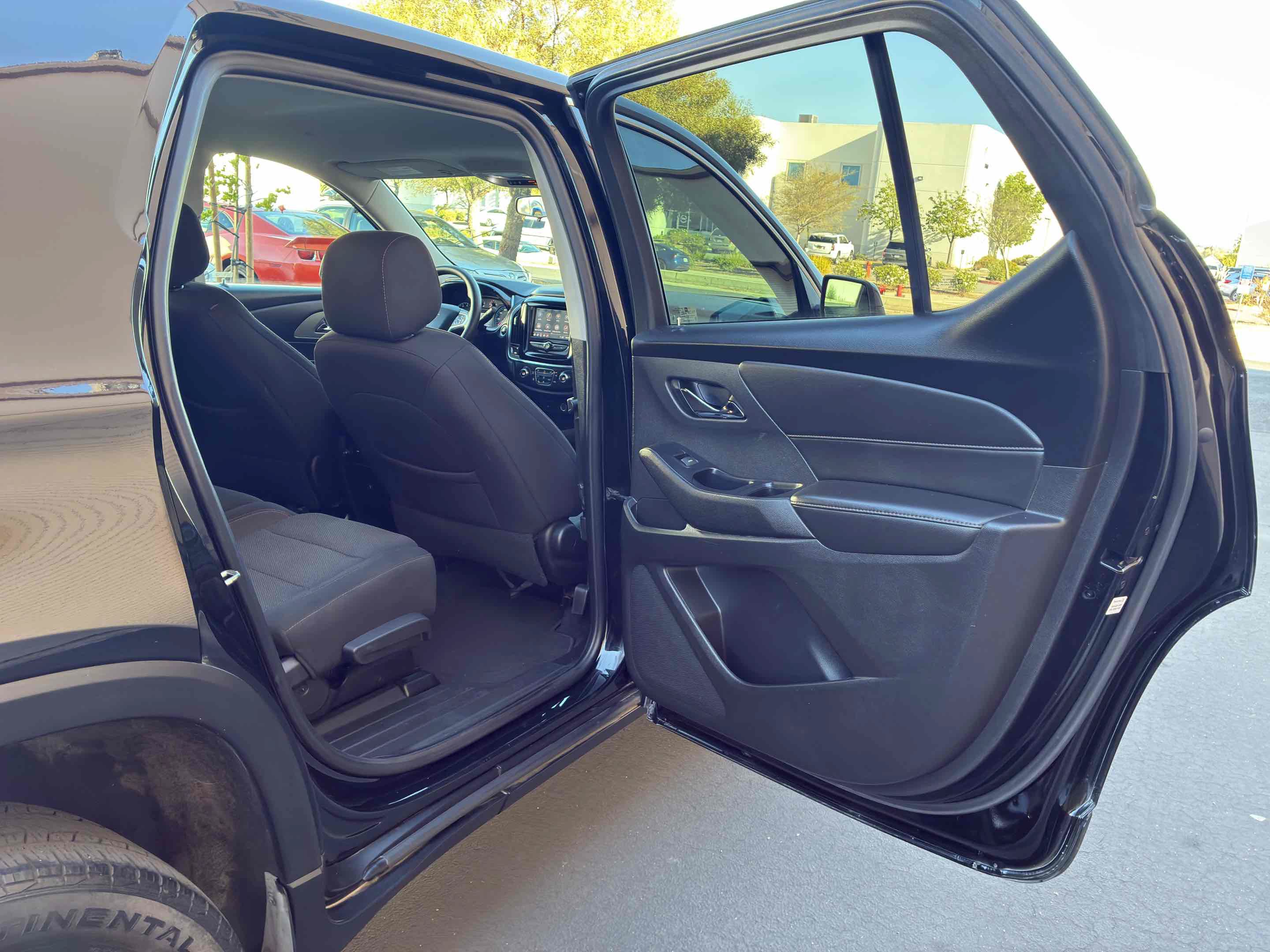 Used 2021 Chevrolet Traverse LS w/ LPO, Black Accent Package FWD image 45