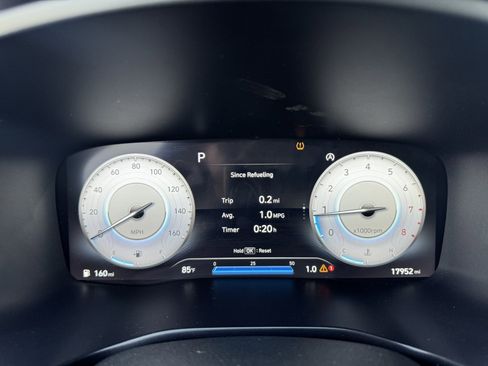 Used 2022 Hyundai Santa Fe Limited image 19