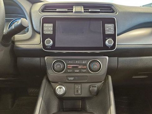 Certified 2023 Nissan Leaf S image 19