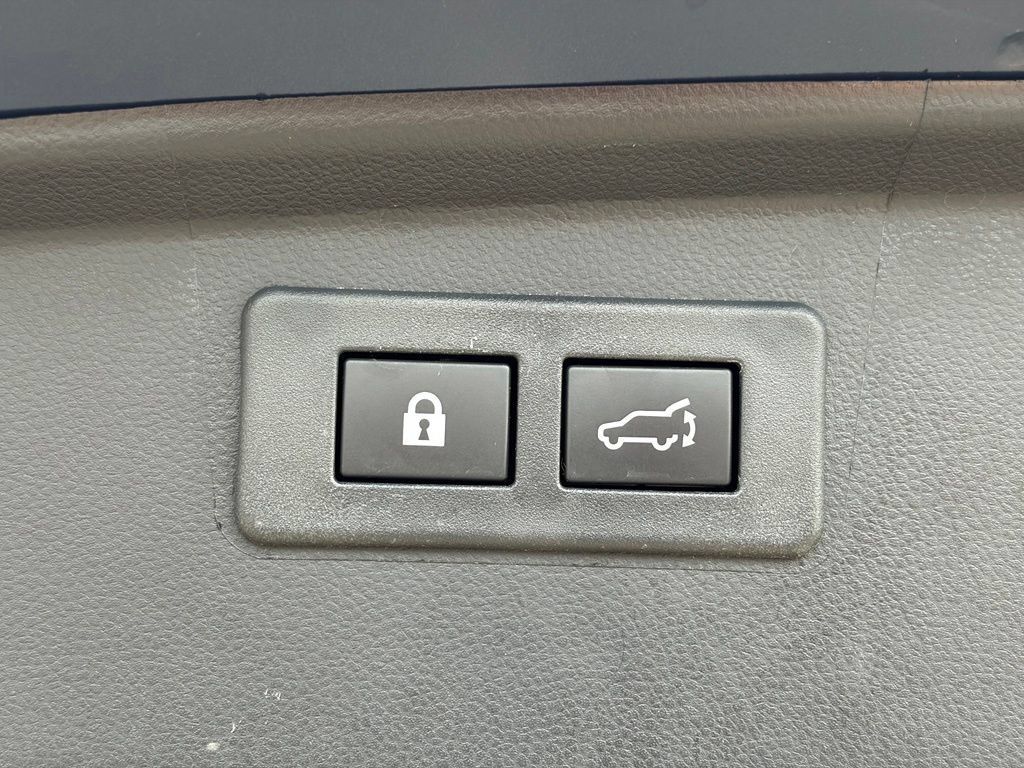 Used 2024 Subaru Outback Touring XT AWD/4WD image 13