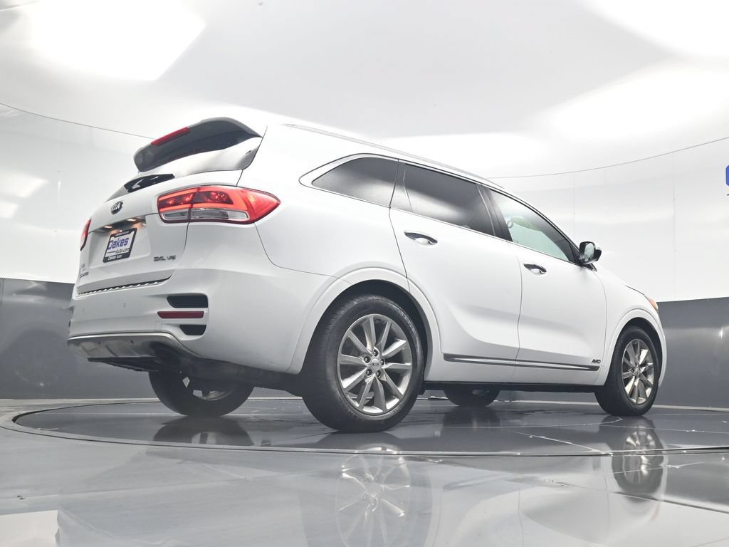Used 2016 Kia Sorento SX w/ SXL Technology Package AWD/4WD image 46