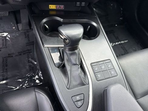 Used 2024 Lexus UX 250h FWD w/ Premium Package image 21