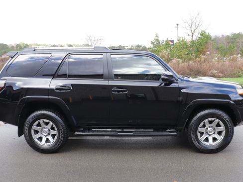Used 2016 Toyota 4Runner Trail Premium image 16
