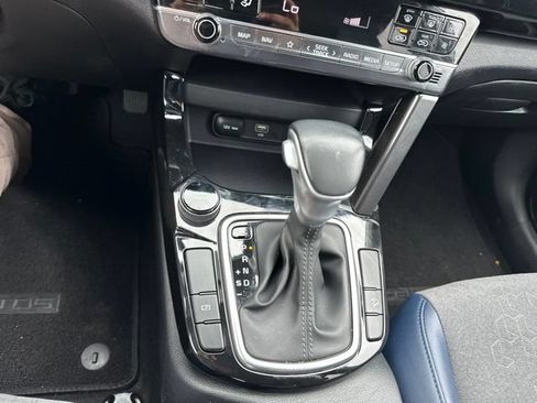 Used 2024 Kia Seltos S FWD image 32