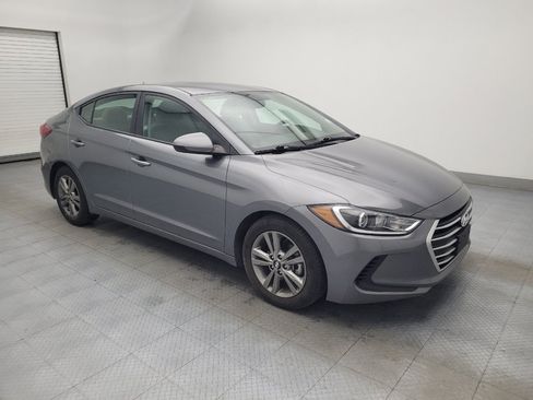 Used 2018 Hyundai Elantra SEL FWD image 11