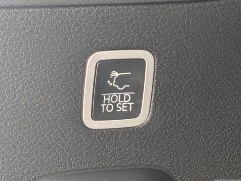 New 2026 Jeep Grand Wagoneer 2WD w/ 8-Passenger Seating Package image 13