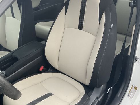 Used 2018 Honda Civic LX-P image 6