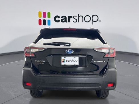 Used 2023 Subaru Outback Premium AWD/4WD image 4